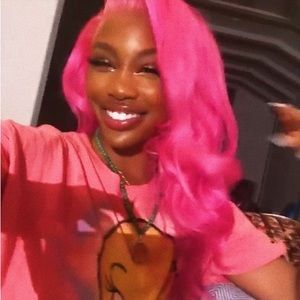 Meet your Posher, Makayla